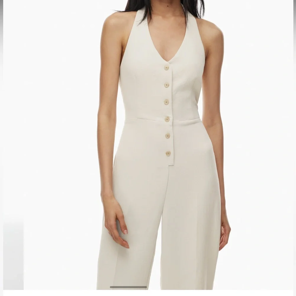 Upscale Jumpsuit Aritzia - Picture 2 of 6